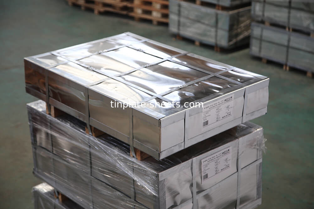 أوراق من الصفيحة الصفيحة لعلب الكيماويات وعلب الطعام بوزن 1.5-1.85MT لكل علبة و JIS G3303 EN10202 ASTM624 Standard