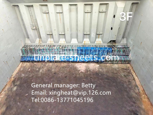 العرض 600mm - 907mm Tfs الصلب الخالي من الصلب مع سطح الحجر المنتهية لقبعة التاج JIS G3315